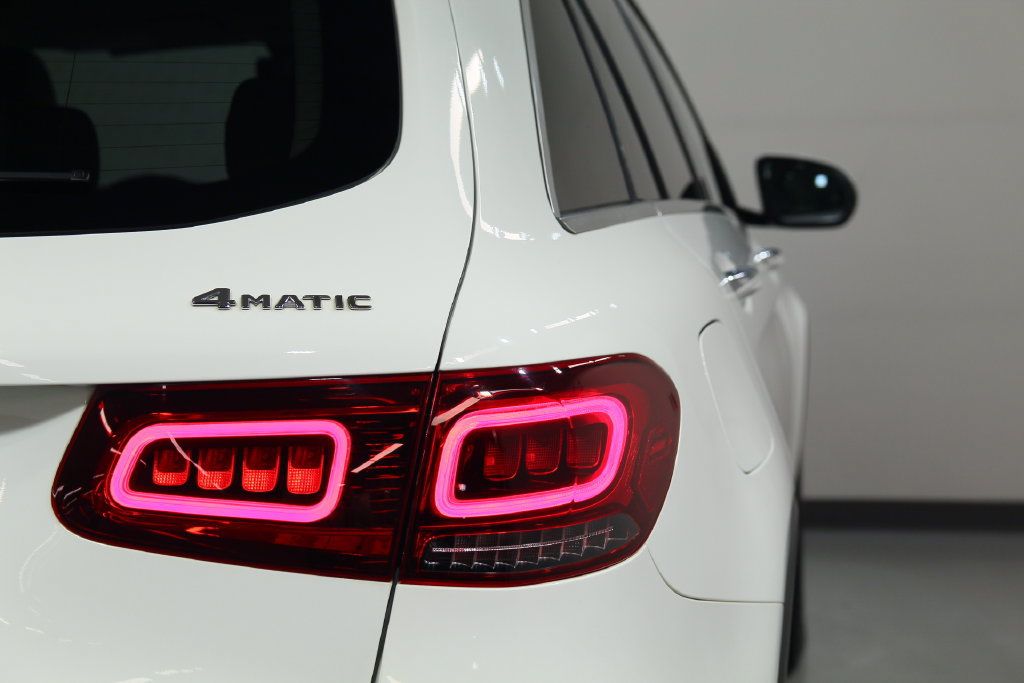 Certified 2022 Mercedes-Benz GLC 300 4MATIC image 17