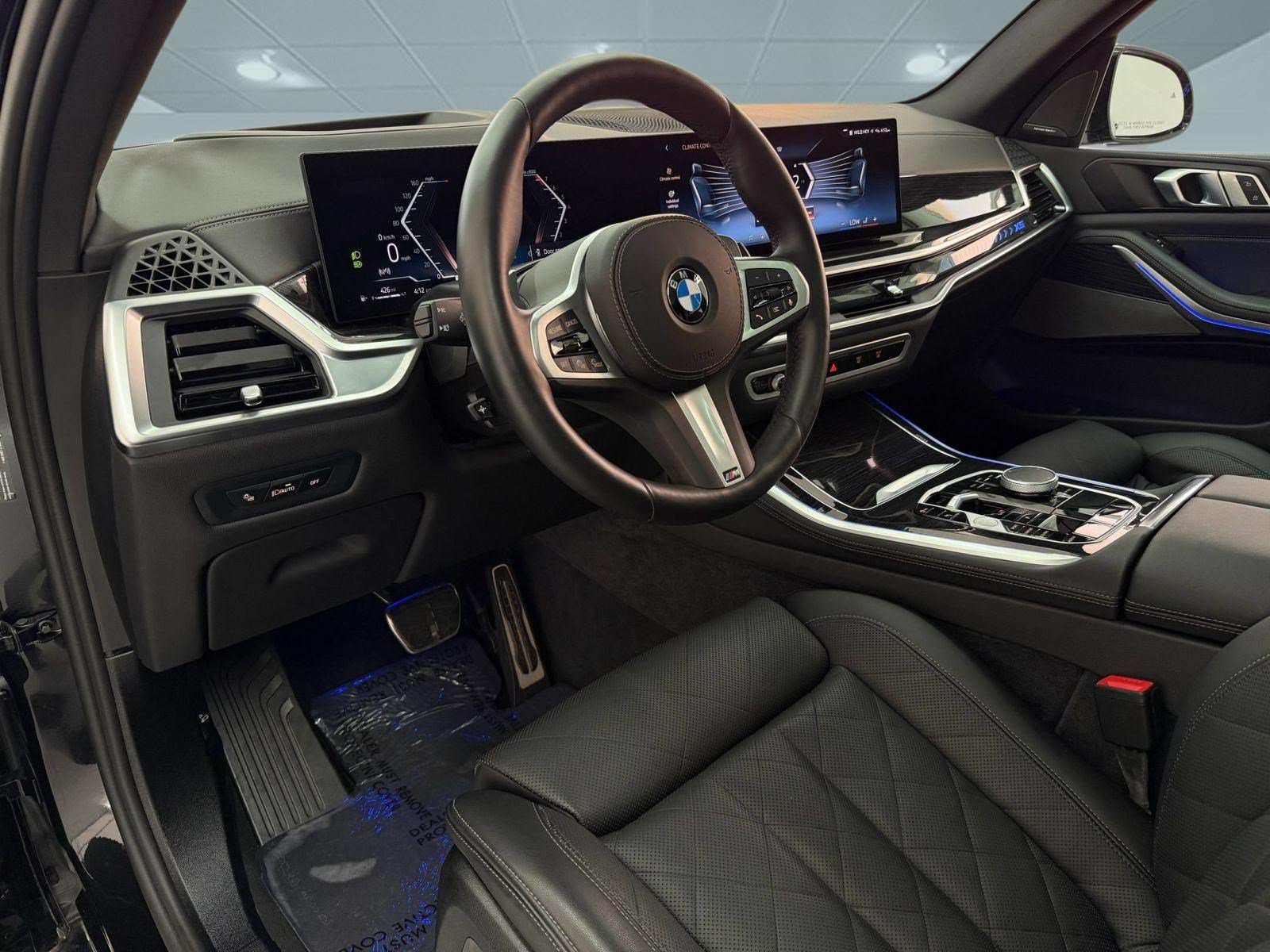Used 2026 BMW X5 sDrive40i w/ M Sport Package RWD image 4