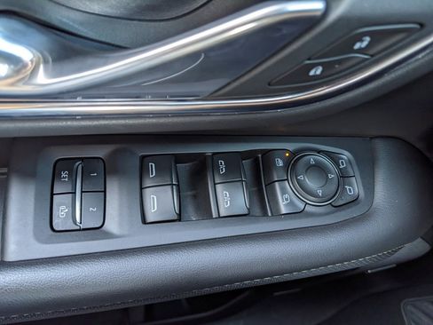 Used 2024 Chevrolet Tahoe Premier image 60