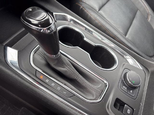 Used 2020 Chevrolet Traverse RS w/ LPO, Floor Liner Package FWD image 23
