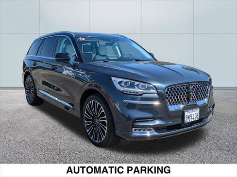 Used 2023 Lincoln Aviator Black Label w/ Dynamic Handling Package image 7