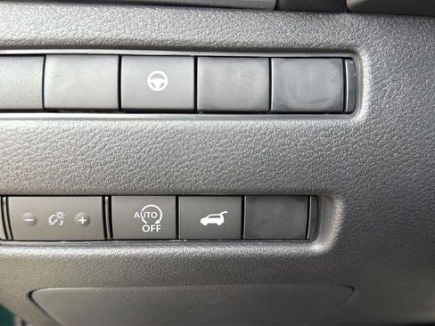 New 2026 Nissan Rogue SV AWD/4WD image 25