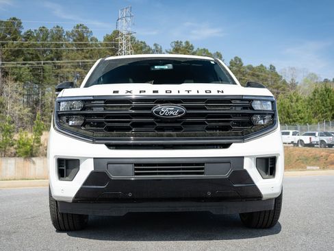 New 2026 Ford Expedition Platinum w/ Stealth Appearance Package image 8
