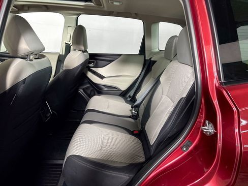 Used 2023 Subaru Forester Premium image 20