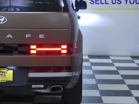 Used 2024 Hyundai Santa Fe Limited image 37