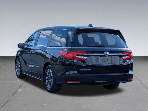 Used 2021 Honda Odyssey EX-L image 3