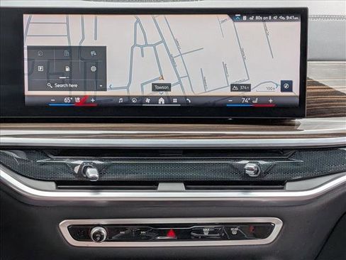 Used 2024 BMW X7 xDrive40i w/ M Sport Package AWD/4WD image 13