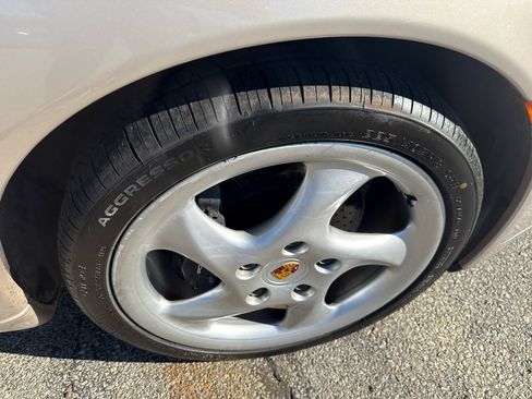 Used 2000 Porsche 911 Carrera image 35