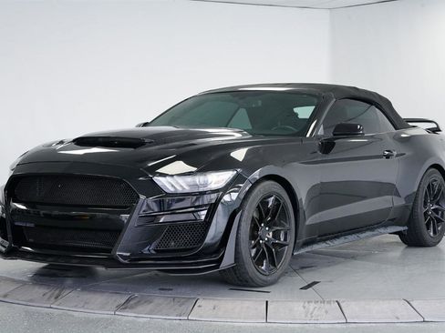 Used 2017 Ford Mustang Premium image 6