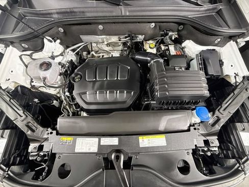 Used 2026 Volkswagen Atlas Cross Sport SE FWD image 29