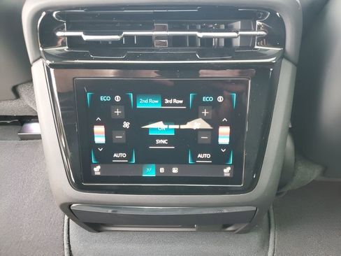 New 2026 Cadillac Escalade IQ Sport 1 w/ LPO, ONYX Package image 21