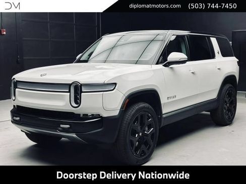 Used 2024 Rivian R1S Adventure AWD/4WD image 1