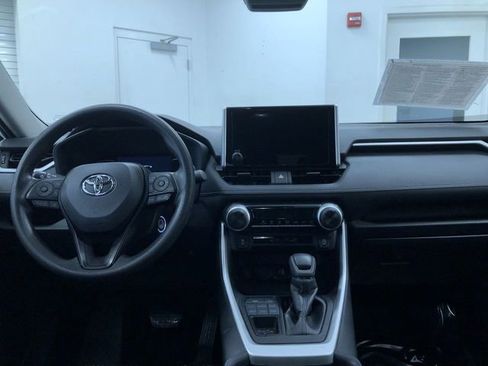 Certified 2025 Toyota RAV4 LE image 17