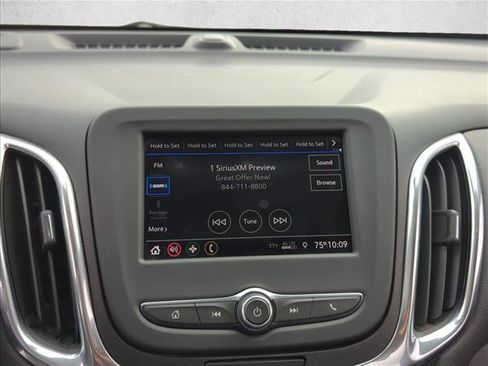 Used 2020 Chevrolet Equinox LT image 20