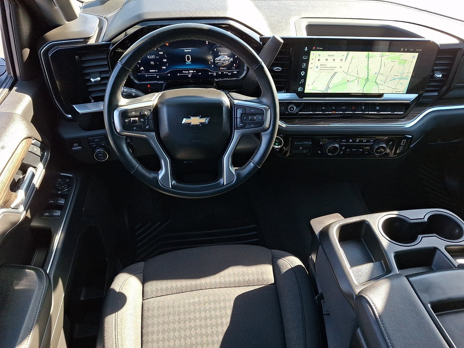 Used 2025 Chevrolet Silverado 1500 LT AWD/4WD image 11
