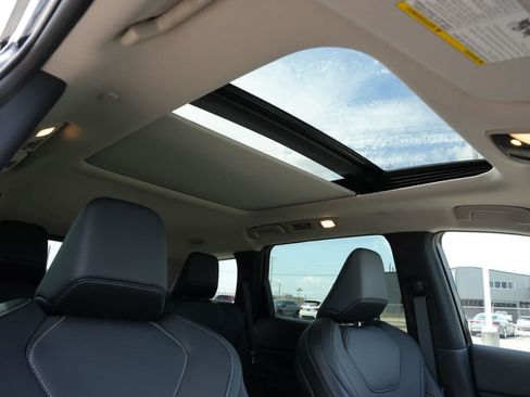 Certified 2027 INFINITI QX60 Pure w/ Cargo Package FWD image 23