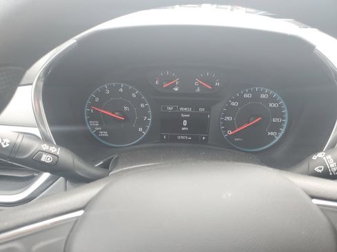 Used 2020 Chevrolet Equinox LS image 13