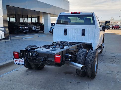 New 2026 GMC Sierra 3500 Pro w/ Convenience Package image 3