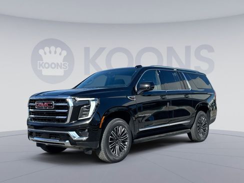 New 2026 GMC Yukon XL Elevation image 1