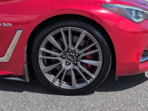 Used 2017 INFINITI Q60 Red Sport 400 image 12