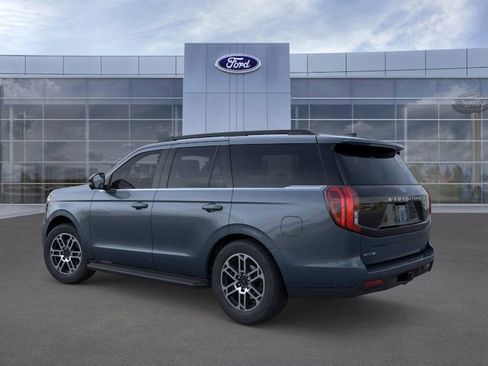 New 2025 Ford Expedition Active image 4