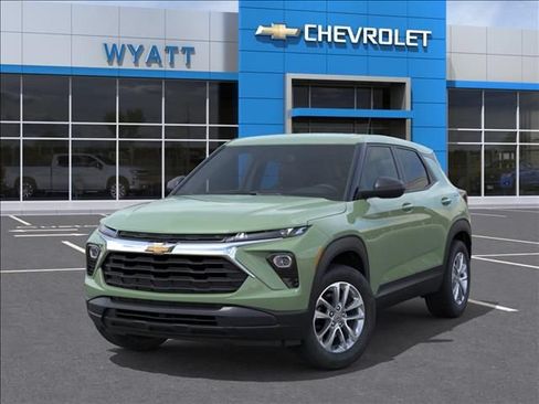 New 2026 Chevrolet TrailBlazer LS w/ LS Convenience Package AWD/4WD image 7