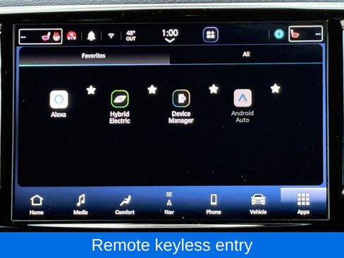 Used 2023 Chrysler Pacifica Touring-L w/ Uconnect Theater Family Group image 31