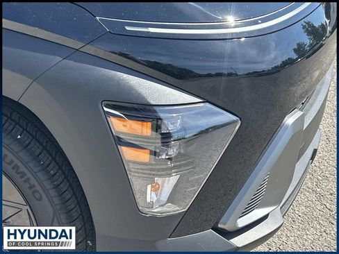 New 2027 Hyundai Kona SEL Sport FWD image 10