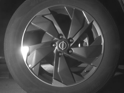 Used 2025 Nissan Rogue SV image 13