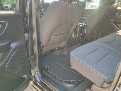 Used 2024 RAM 1500 Big Horn AWD/4WD image 21