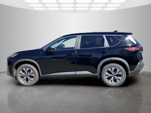 Used 2023 Nissan Rogue SV AWD/4WD image 8