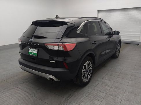 Used 2020 Ford Escape SEL image 9