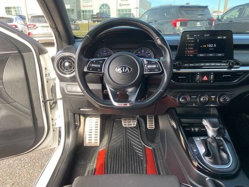 Used 2021 Kia Forte GT-Line image 14