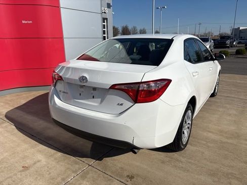 Used 2019 Toyota Corolla L image 8