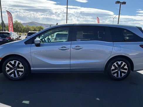 Used 2025 Honda Odyssey EX-L image 6