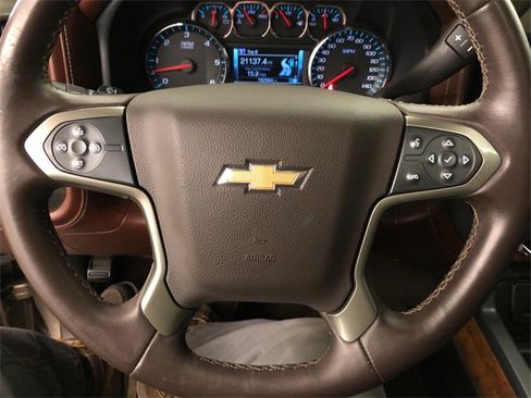 Used 2015 Chevrolet Silverado 1500 High Country image 18