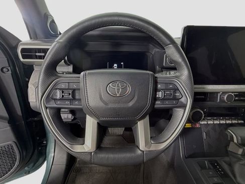 Certified 2025 Toyota 4Runner Trailhunter AWD/4WD image 11