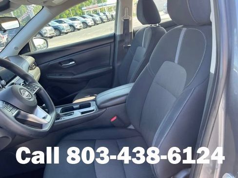 Used 2024 Nissan Sentra SV FWD image 8