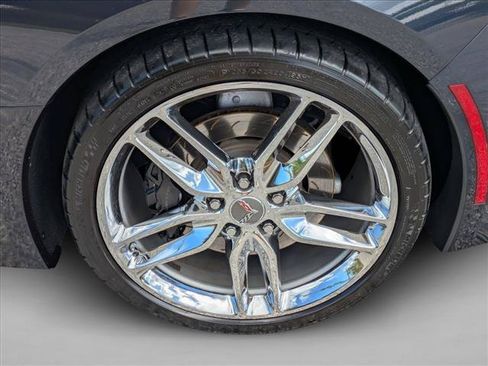 Used 2014 Chevrolet Corvette Stingray Convertible w/ 2LT Preferred Equipment Group RWD image 20