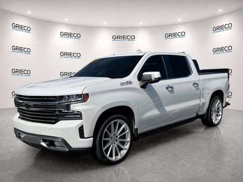 Used 2019 Chevrolet Silverado 1500 High Country RWD image 3