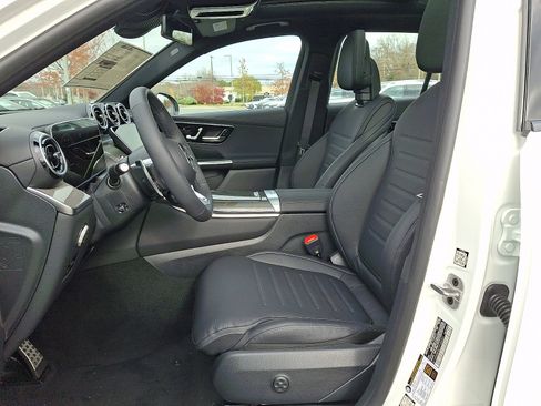 New 2026 Mercedes-Benz GLC 43 AMG 4MATIC image 8