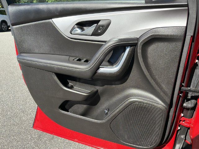 Used 2024 Chevrolet Blazer LT w/ Convenience Package FWD image 31