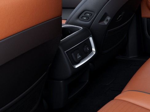 New 2026 Kia Carnival SX Prestige FWD image 28