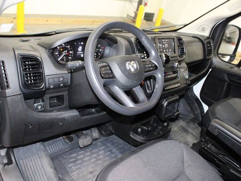 Used 2023 RAM ProMaster 2500 image 27