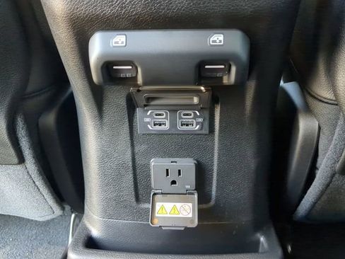 Certified 2024 Jeep Wrangler Unlimited Sahara w/ Technology Group image 16