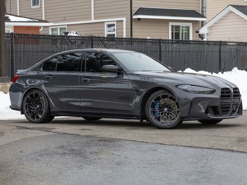 Used 2022 BMW M3 Competition w/ M Carbon Exterior Package image 10