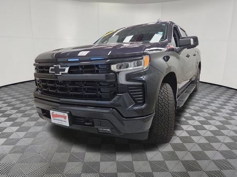 Used 2023 Chevrolet Silverado 1500 RST w/ Convenience Package II AWD/4WD image 7