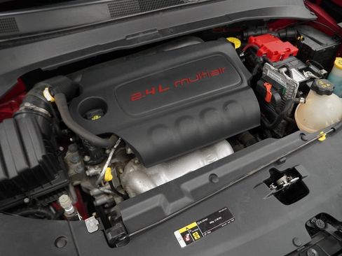 Certified 2021 Jeep Compass 80th Special Edition image 50