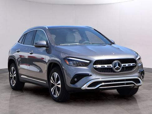 New 2026 Mercedes-Benz GLA 250 4MATIC image 3