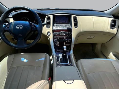 Used 2017 INFINITI QX50 2WD w/ Premium Plus Package image 14